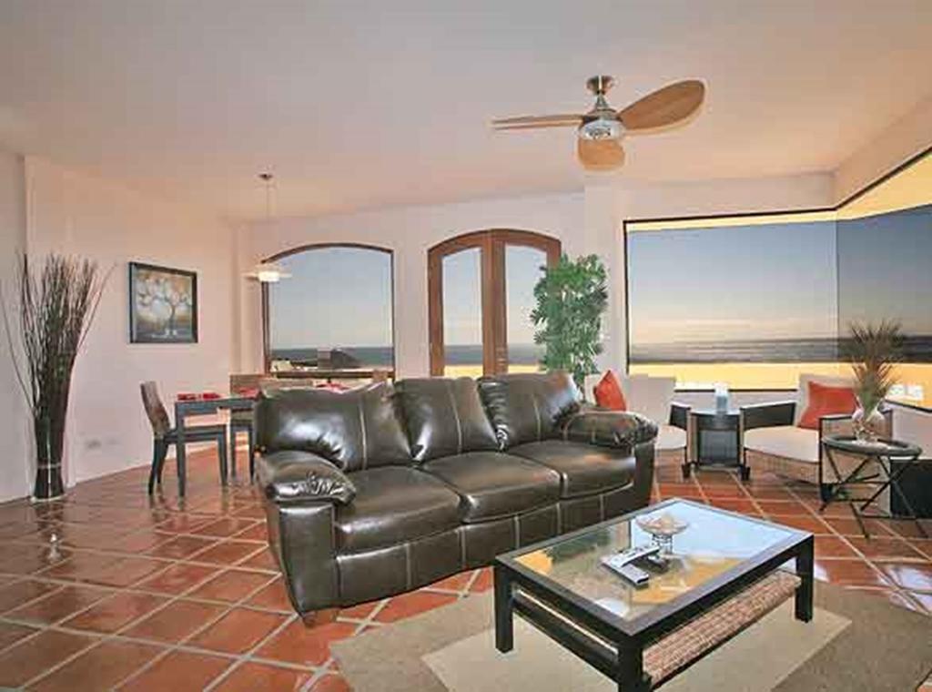 Vista Hermosa Resort And Spa Rosarito Room photo